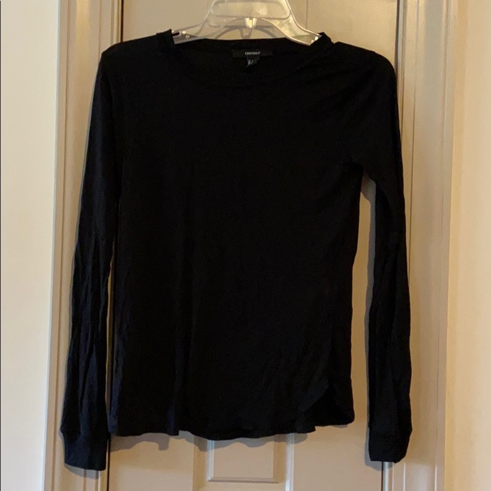 Forever 21 | Basic Black Long Sleeve